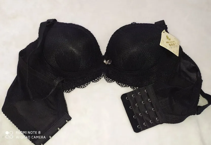Excellent Quality 4 Hooks Double Padded Bras For Your Breast Shape (Size  38/85) - Buy Excellent Quality 4 Hooks Double Padded Bras For Your Breast  Shape (Size 38/85) at Best Price in SYBazzar